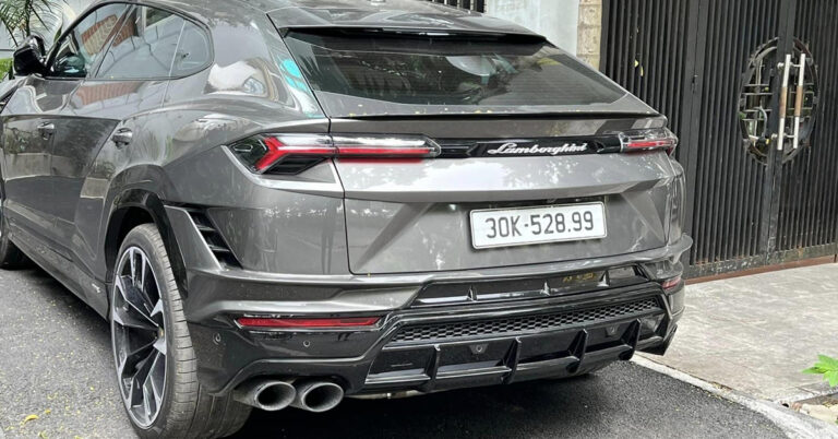 Chờ 3 tháng với mong muốn định danh biển đẹp, chủ nhân siêu SUV Lamborghini Urus S 2023 độc nhất Hà Nội chỉ "đeo" biển 50 triệu