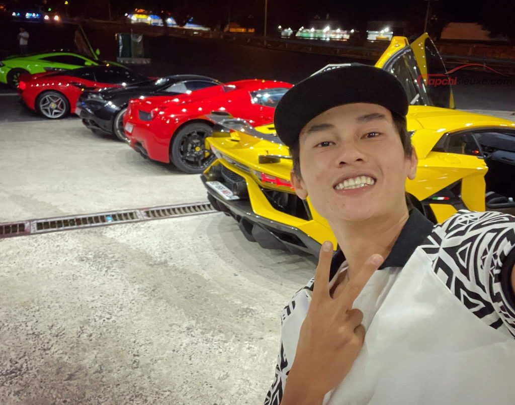 Idol Phan Công Khanh chia sẻ bí quyết bán siêu xe như 'bán rau ngoài chợ'