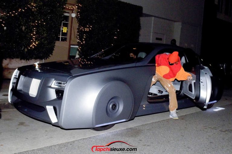 Justin Bieber và vợ gây chú ý khi xuất hiện cùng chiếc Rolls-Royce độc nhất vô nhị