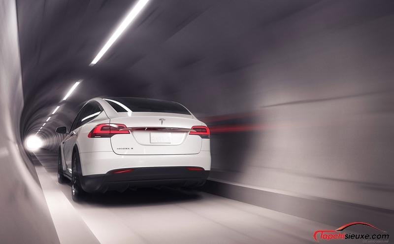 Đường hầm dưới lòng đất dành riêng cho xe Tesla chạy đã xây xong