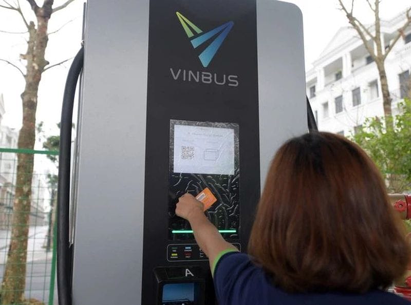 VinBus: Trả tiền đi xe buýt để trải nghiệm tiện nghi của máy bay