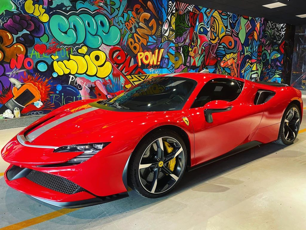 Ferrari SF90 Stradale từng của nữ đại gia 9x sẽ là của bạn với giá chỉ 30 tỷ đồng