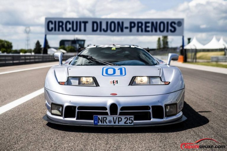Hàng độc Bugatti EB110 xuất hiện trên đường đua sau 25 năm 'ở ẩn'