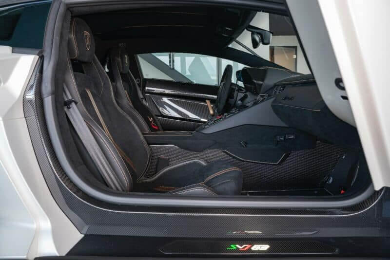 Hàng hiếm Lamborghini Aventador SVJ63 'nhăm nhe' về nước, giá có thể tới 65 tỷ đồng