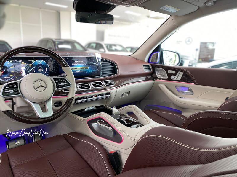 Cận cảnh Mercedes-Maybach GLS 600 chính hãng, rẻ hơn tư nhân 5 tỷ những vẫn đầy đủ 'option'