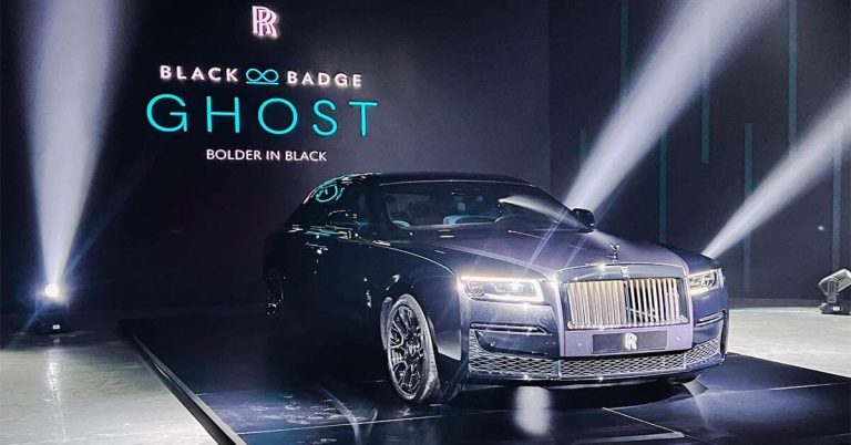 Rolls-Royce Ghost Black Badge 2022 ra mắt thị trường Việt, giá từ hơn 33 tỷ đồng