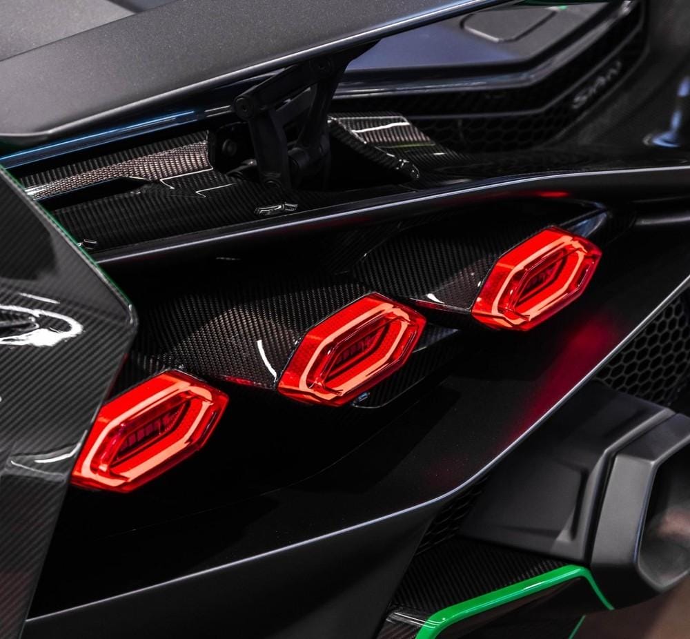 Hệ thống đèn hậu của xe Lamborghini Sian