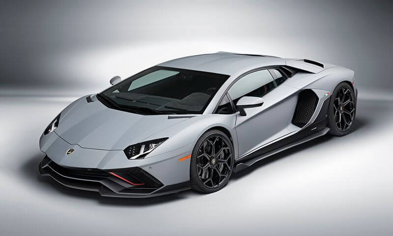 Lamborghini phai san xuat bu 15 chiec Aventador Ultimae voi 75 trieu USD cho khach do vu chim tau 5