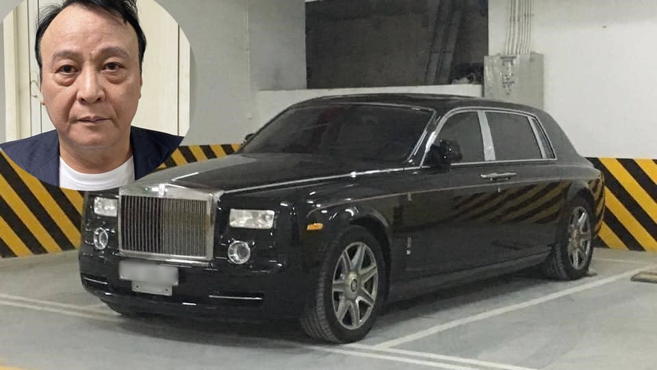 Người trong cuộc tiết lộ suýt chút nữa ông Đỗ Anh Dũng đã mua xe Rolls-Royce chính hãng như Trịnh Văn Quyết, trong ảnh là xe siêu sang Rolls-Royce Phantom Year of the Dragon chỉ có 33 xe dành cho thị trường Trung Quốc nhưng các đại gia Việt sở hữu trên 6 xe