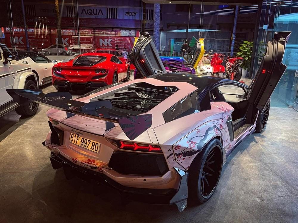 Chi tiết cực phẩm độ  Lamborghini Aventador Limited Edition 50 độc nhất Việt Nam