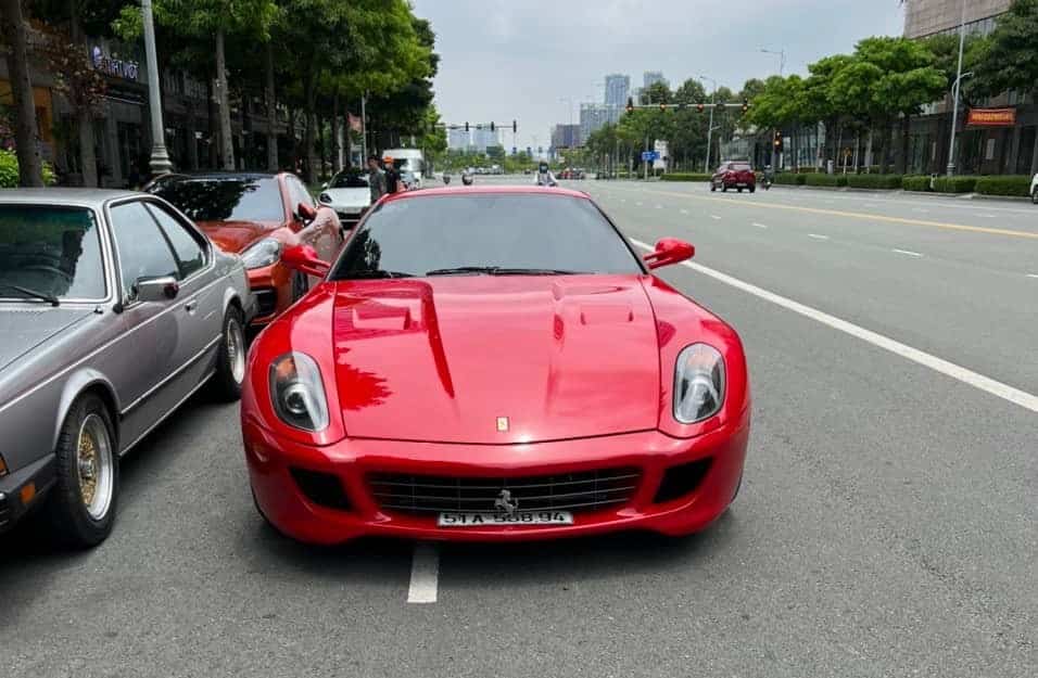 Mới thay áo, Ferrari 599 GTB Fiorano từng của Trung Nguyên được rao bán lại gần 8 tỷ đồng