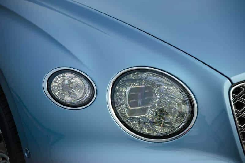 Vua ve nuoc Bentley Continental GT V8 Mulliner chi 21 ty dong bat gap lan banh tai Ha Noi 5