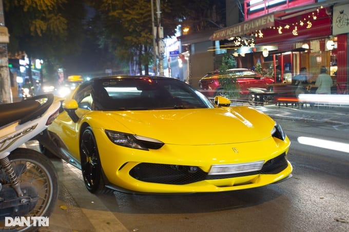 Lần đầu mua siêu xe, đại gia trẻ tuổi Hà thành chọn Ferrari hơn 23 tỷ đồng - 13
