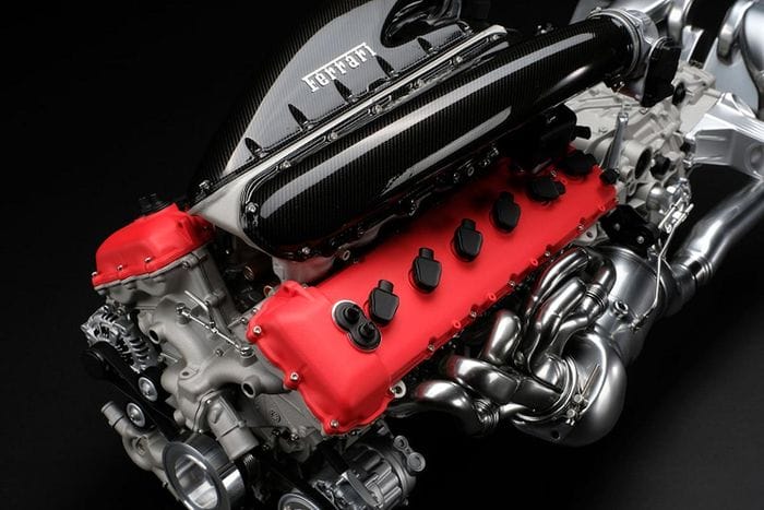 Mới đây, Amalgam Collection đã giới thiệu bản sao mô hình mới nhất của mình và lần này chủ đề thực hiện là động cơ và hộp số Ferrari Daytona SP3.