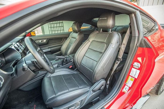 Dựa trên chiếc xe thể thao Ford Mustang GT đời 2018, hãng độ Hennessey Performance đã phù phép lại chiếc xe với ngoại thất và động cơ được nâng cấp mạnh mẽ và chỉ giới hạn số lượng sản xuất 19 chiếc, con số 19 cũng đại diện cho 2 chữ số đầu tiên trong năm thành lập hãng này là 1991.