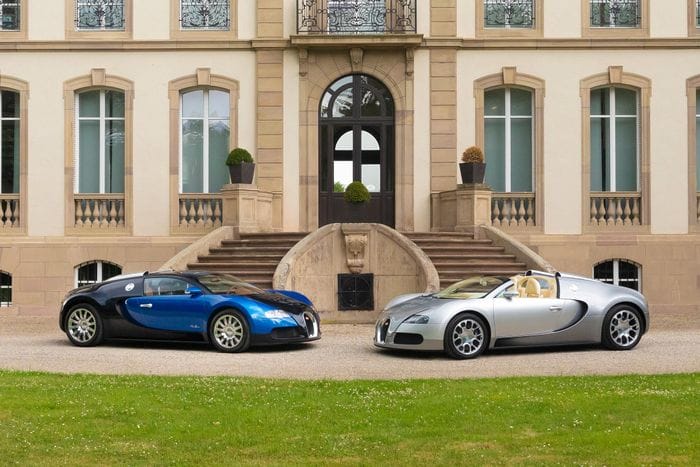  Quá trình nghiêm ngặt này được các chuyên gia của Bugatti thực hiện, bao gồm các chương trình kiểm tra, bảo trì và thay đổi thẩm mỹ theo yêu cầu của chủ nhân chiếc xe. 
