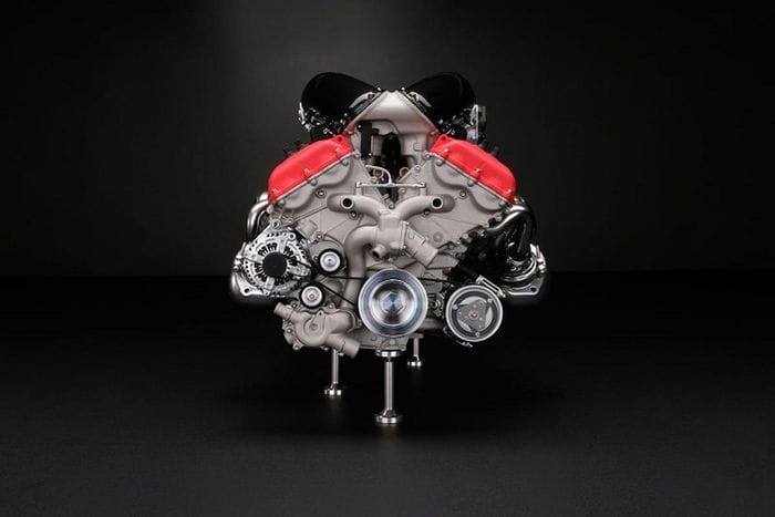Theo Giám đốc thương hiệu - Sandy Copeman cho biết, động cơ và hộp số của Ferrari Daytona SP3 là một trong những mô hình xe thú vị nhất mà chúng tôi ra mắt năm 2023.