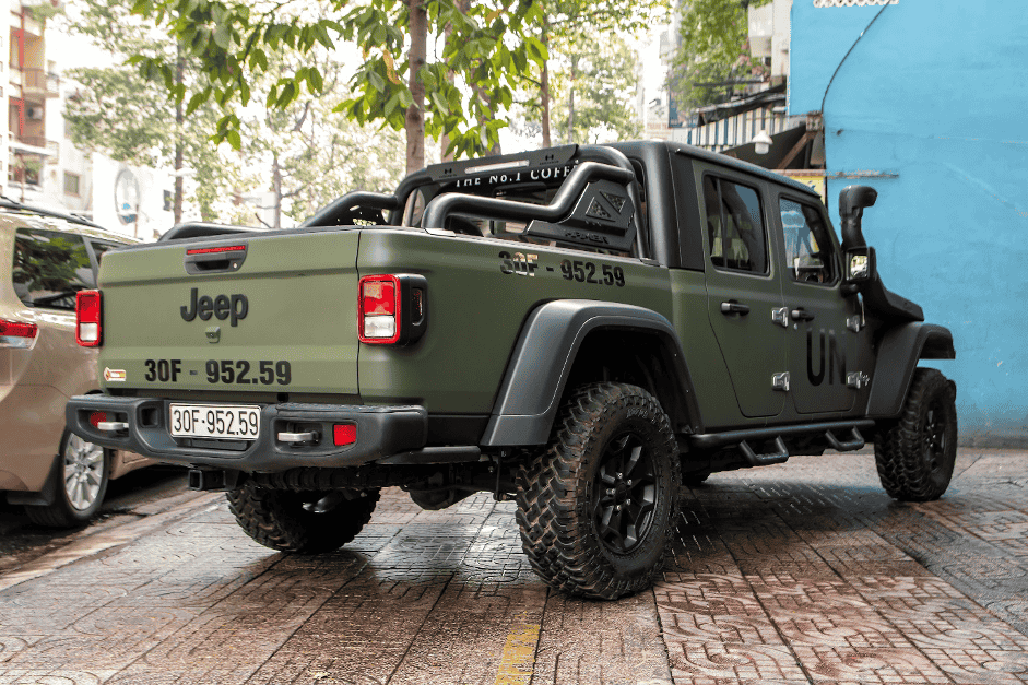 jeep-dang-le-nguyen-vu-anh-8.png