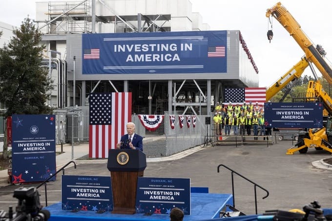 Tổng thống Mỹ đánh giá cao dự án xây nhà máy VinFast tại Bắc Carolina - 1