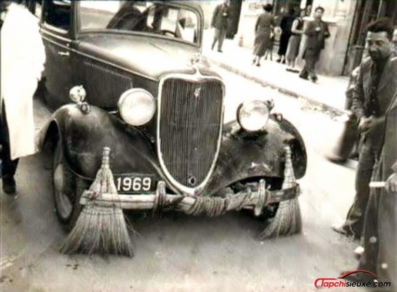 Sự thật chuyện vua Ấn Độ mua liền 6 chiếc Rolls-Royce làm xe quét rác