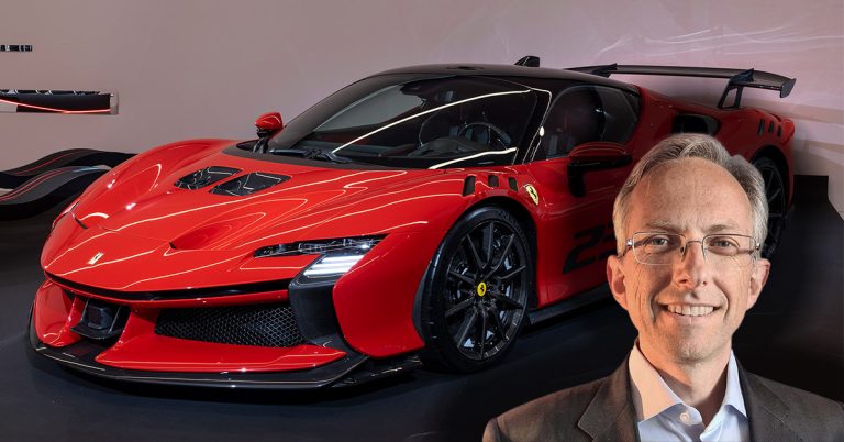 Để khách hàng chờ 3 năm chưa nhận được xe, nhưng CEO Ferrari cho biết vẫn không có kế hoạch sản xuất thêm