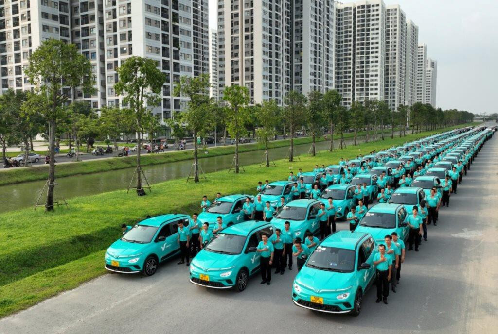 VinFast đã bán bao nhiêu xe cho công ty taxi điện GSM của ông Phạm Nhật Vượng? - Ảnh 1.