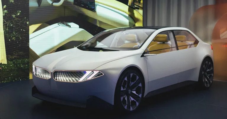 BMW Vision Neue Klasse Concept trình làng - Nền tảng cho 3-Series và toàn bộ xe điện mới sẽ bán ra vào năm 2025