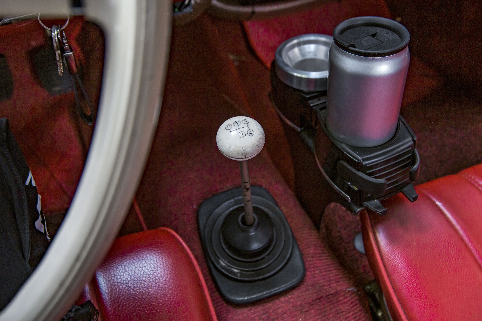 Bên trong Mercedes-Benz 190 SL của ông Đặng Lê Nguyên Vũ: Nhiều chi tiết được phục chế, có thiết bị chuyên đựng cà phê - Ảnh 8.