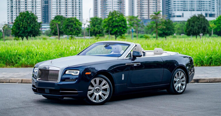 Cận cảnh xe siêu sang Rolls-Royce Dawn cực hiếm tại Việt Nam vừa lên sàn xe cũ, sẽ là của bạn với giá chỉ 12,8 tỷ