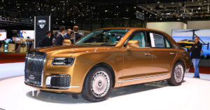 Mẫu xe sang "Rolls-Royce của người Nga" Aurus Senat chính thức vươn tầm thế giới: Sẽ được sản xuất ở quốc gia ngài Putin vừa ghé qua!