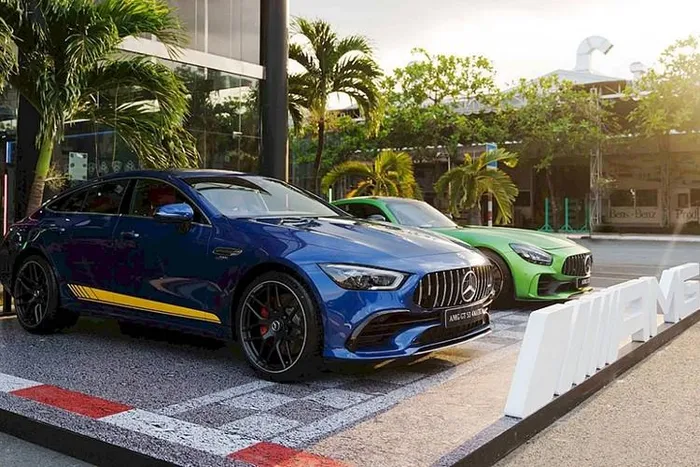 Mercedes-Benz Việt Nam bị xử phạt 20 triệu đồng do không nộp cho Cục Viễn thông hồ sơ công bố hợp quy trong thời hạn quy định. 