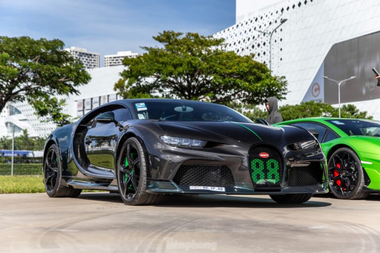 Soi chi tiết "đại siêu phẩm" Bugatti Chiron Super Sport khoảng 230 tỷ của đại gia Campuchia: Độ chơi khiến nhà giàu Việt kính nể!