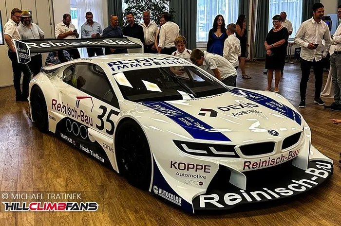  Chiếc BMW i8 này sẽ tham gia cùng đội đua Edlinger tại các chặng Performance Class 1, Time Attack Masters... Dự kiến, mẫu xe đặc biệt này cũng sẽ góp mặt tại sự kiện Goodwood Festival of Speed vào tháng 7 năm nay. 