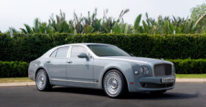 Cận cảnh xe siêu sang Bentley Mulsanne "độ chơi như tụi Mỹ" giữa lòng Sài Thành: "Dàn chân" được đặt riêng từ hãng Vossen là điểm nhấn