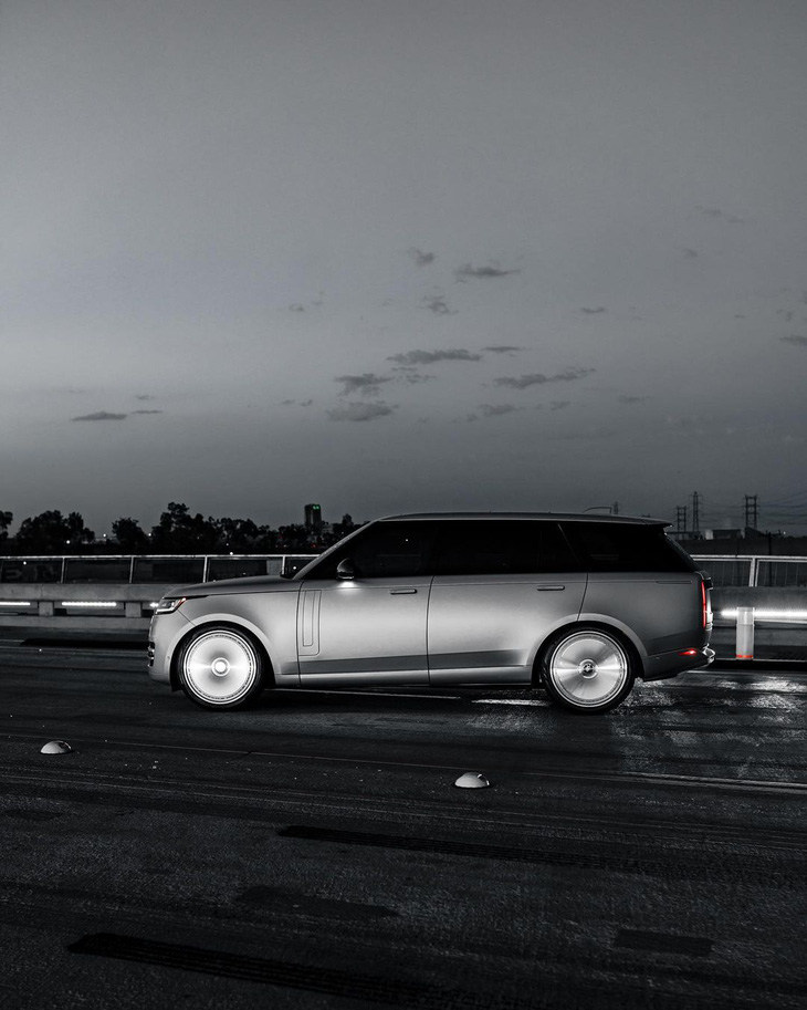 Bán xe cũ 'thật thà' như Kim Kardashian: Để nguyên Range Rover nát bét đem rao với giá như xe mới- Ảnh 9.