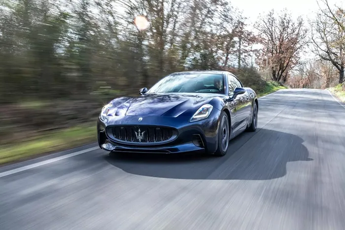 Maserati vừa công bố kế hoạch mới của hãng trong đó có siêu xe Maserati MC20 EV 2025 mới, sau khi có thông tin cho rằng các nỗ lực về ôtô điện của hãng gặp trở ngại và phải ngừng một số mẫu trong tương lai.