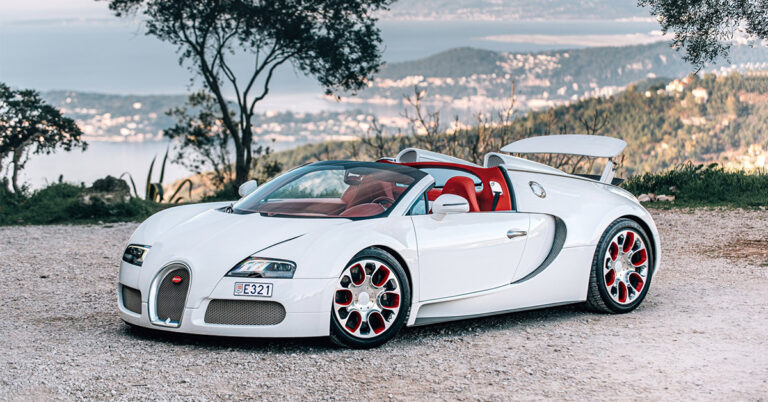 Cận cảnh siêu phẩm Bugatti Veyron Grand Sport "Wei Long" độc nhất thế giới vừa có chủ mới sau 12 năm, giá chỉ khoảng 40 tỷ