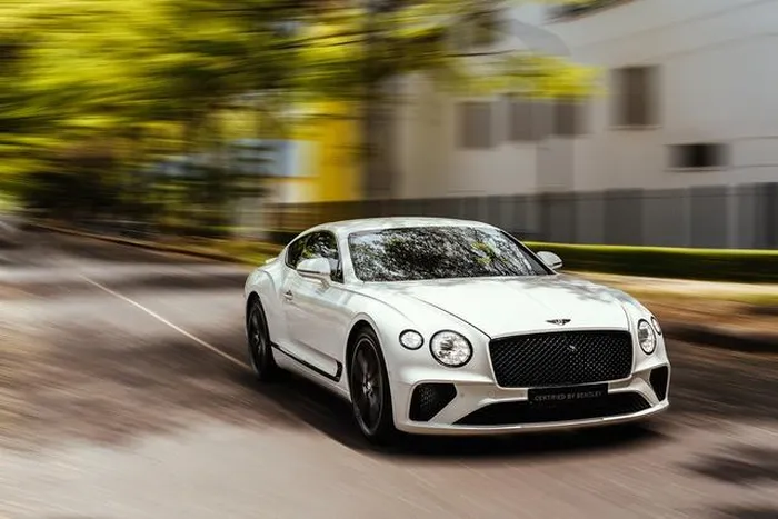 Nhằm phục vụ khách hàng trong nước ngày một tốt hơn, đại lý Bentley Hồ Chí Minh chính thức triển khai dịch vụ kinh doanh xe Bentley đã qua sử dụng.