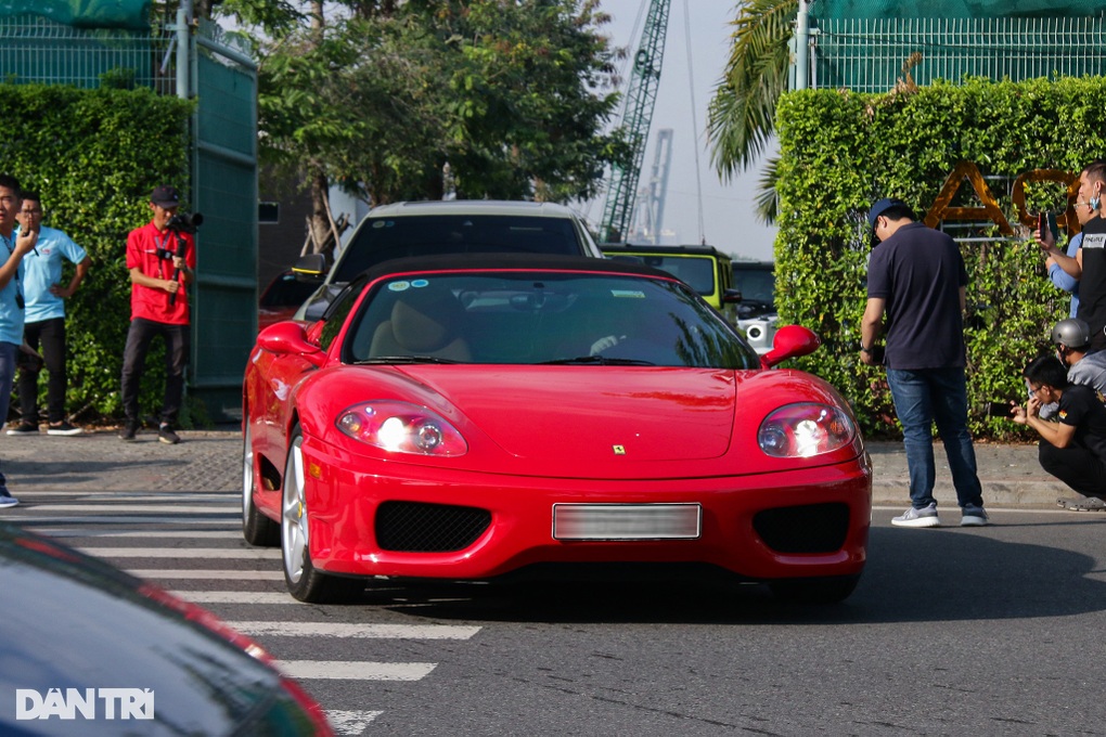 Ông Đặng Lê Nguyên Vũ mua lại hai siêu xe Ferrari hàng hiếm từng bán đi - 6