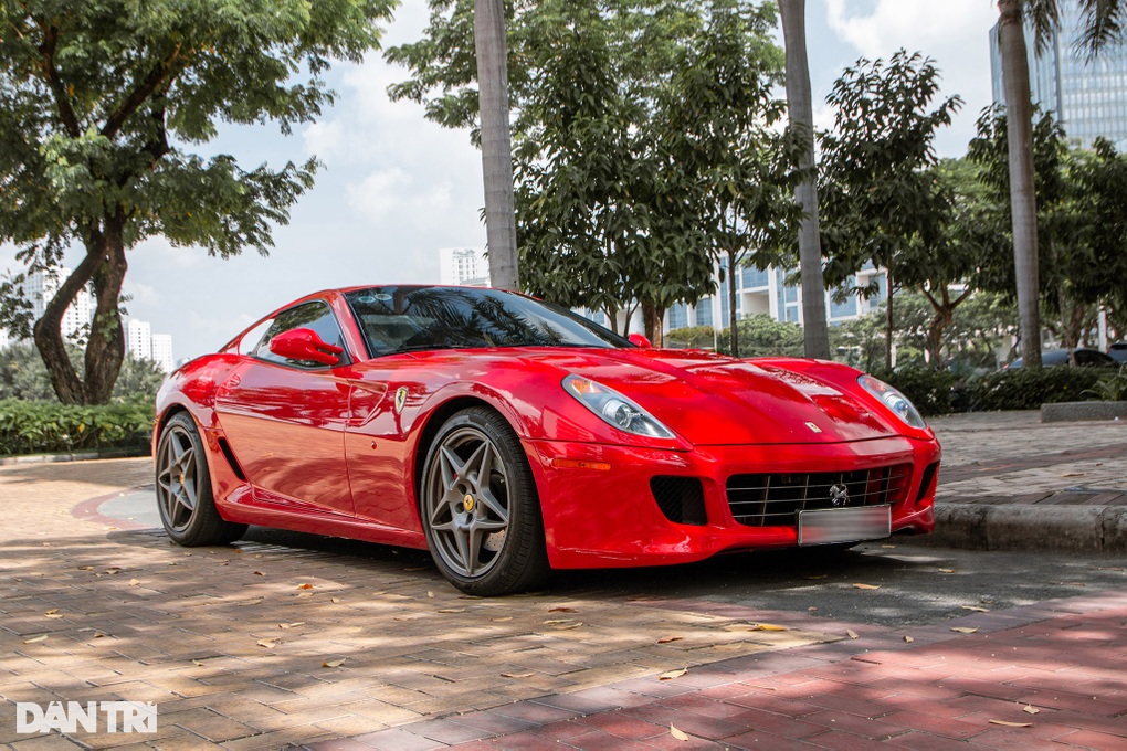 Ông Đặng Lê Nguyên Vũ mua lại hai siêu xe Ferrari hàng hiếm từng bán đi - 7