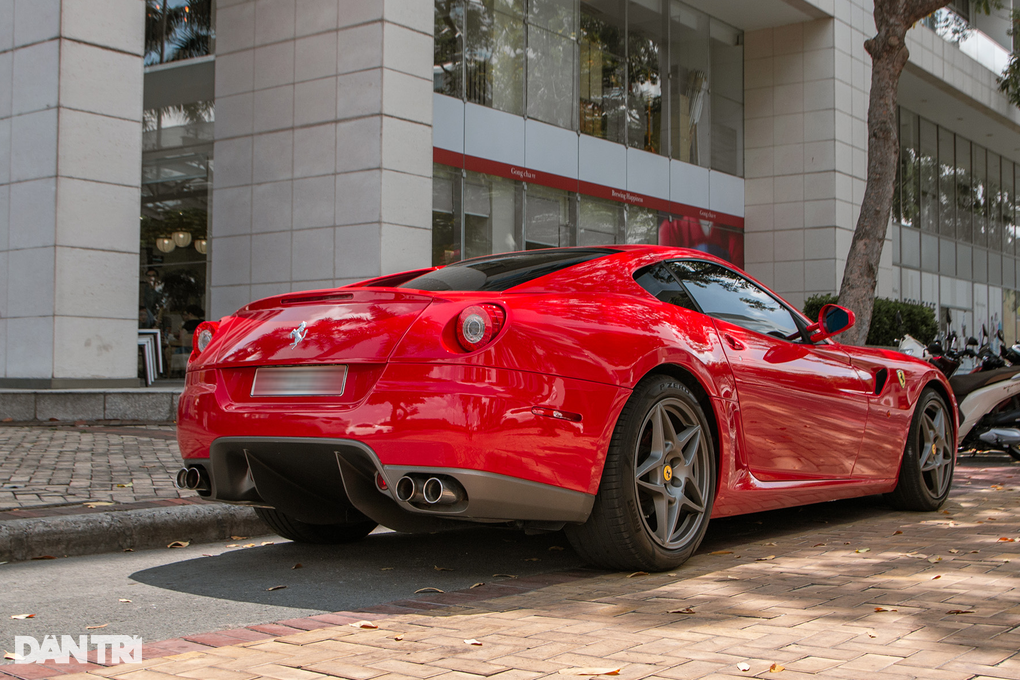 Ông Đặng Lê Nguyên Vũ mua lại hai siêu xe Ferrari hàng hiếm từng bán đi - 8
