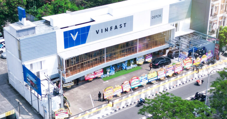 Nhanh như một cơn gió, VinFast chính thức khai trương đại lý đầu tiên tại Indonesia: Sẽ phủ sóng khắp "Xứ sở vạn đảo" ngay trong năm nay