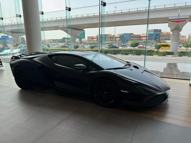 Hoàng Kim Khánh liên tục thả thính loạt siêu xe khủng: Từ Lamborghini Sian, Revuelto đến công khai đặt mua McLaren 750S - Ảnh 2.