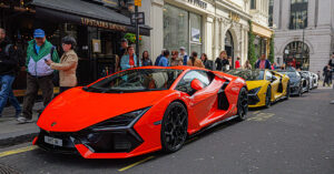 "Bộ tứ" siêu xe Lamborghini Revuelto cùng xuất hiện tại London -  "Thánh địa" của những siêu phẩm trên khắp thế giới