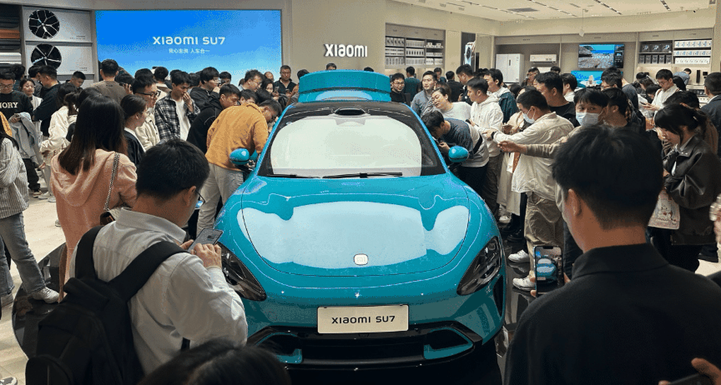 Những cuộc lái thử bất ổn trong dịp ra mắt mẫu ô tô đầu tiên của Xiaomi - 1