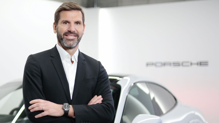 Michael Kirsch - chủ tịch kiêm CEO Porsche Trung Quốc - đã có bình luận đáng chú ý về chiếc xe điện Xiaomi SU7 đang gây sốt - Ảnh: Porsche