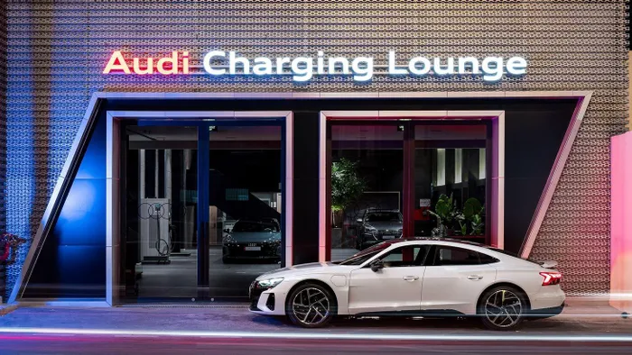  Trạm sạc Audi Charging Lounge của hãng xe sang đặt tại showroom trên đường Tôn Đức Thắng (quận 1, TP.HCM). Ảnh: Audi. 