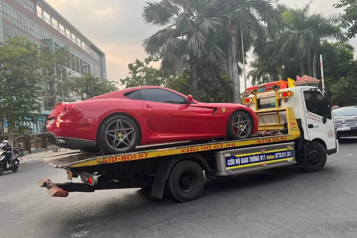  Vào tháng 3, ông Đặng Lê Nguyên Vũ đã mua lại chiếc Ferrari 599 GTB, vốn từng nằm trong bộ sưu tập này trước khi ông bán lại cho một đại lý siêu xe tư nhân vào năm 2021. Ảnh: Nguyễn Đức. 