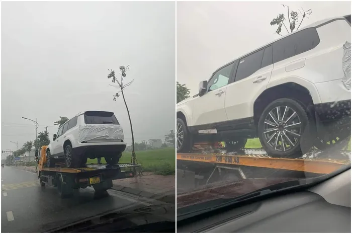Chiếc Lexus GX 550 được che kín phần đuôi được bắt gặp trên đường vận chuyển tại Vĩnh Phúc. Ảnh: Lê Duy Cường.