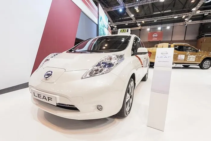  Nissan cung cấp xe điện Leaf làm taxi tại nhiều thành phố ở châu Âu. Ảnh: Nissan. 